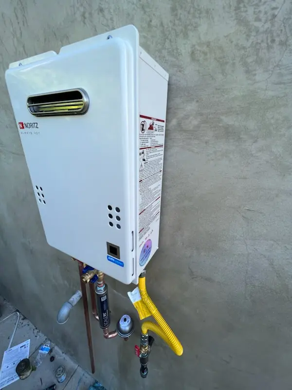 Tankless water heater installation for Westchester-Green Countrie homes